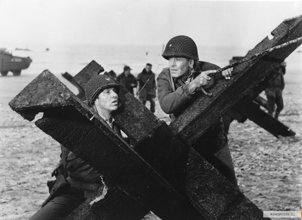 Henry Fonda and John Crawford in Самый длинный день (1962)