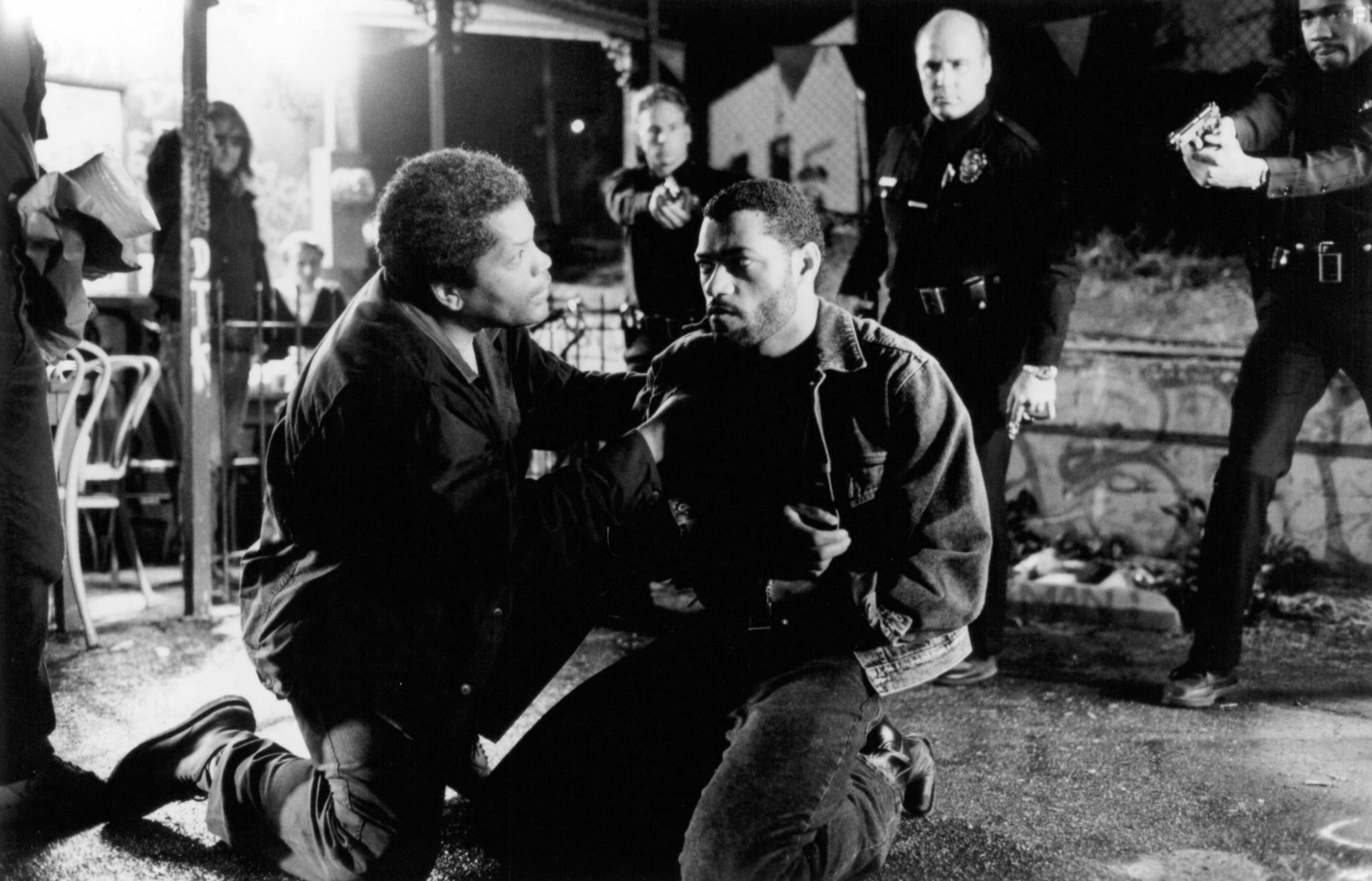 Laurence Fishburne and Clarence Williams III in Под прикрытием (1992)