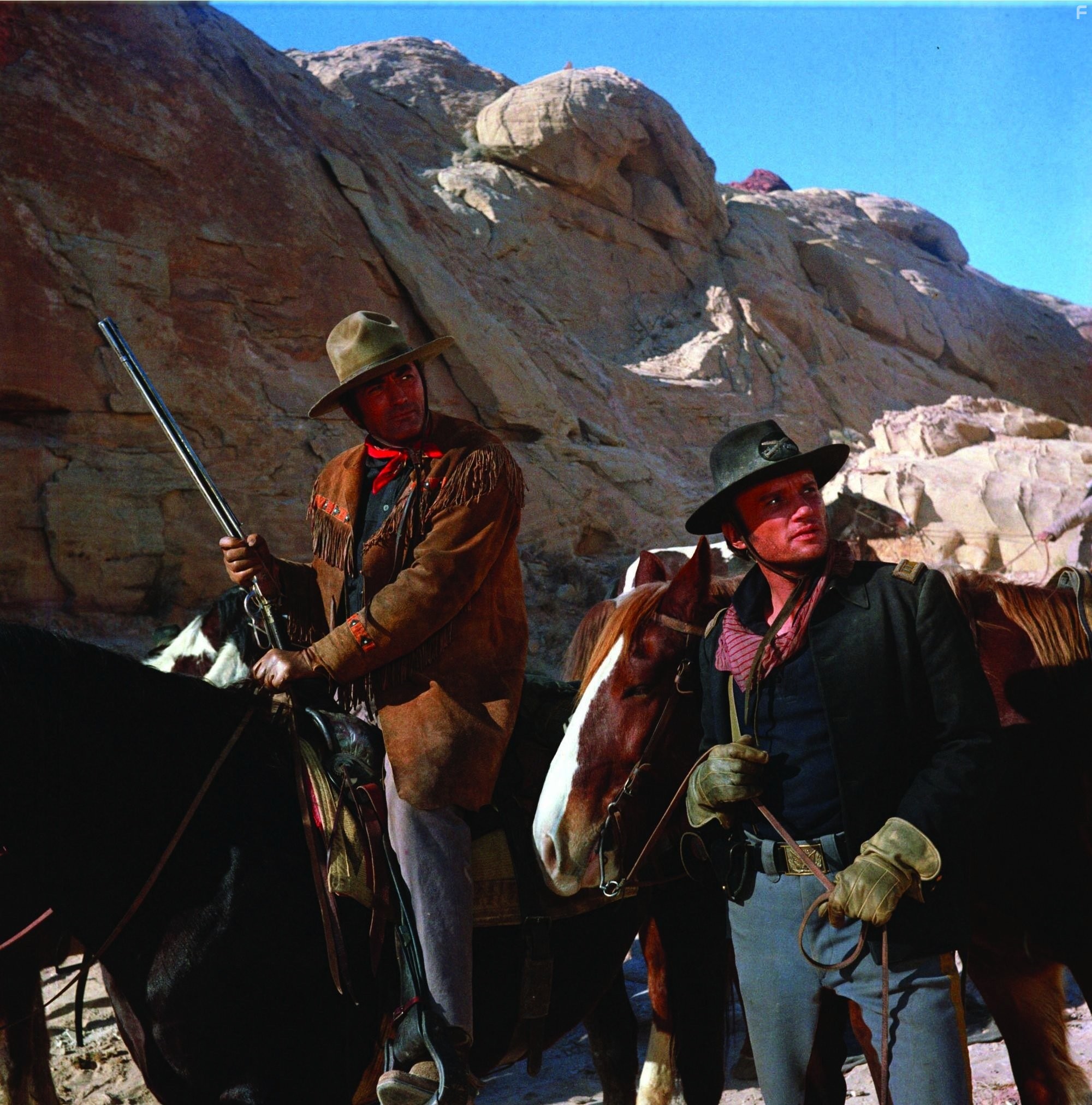 Gregory Peck in Восходящая Луна (1968)