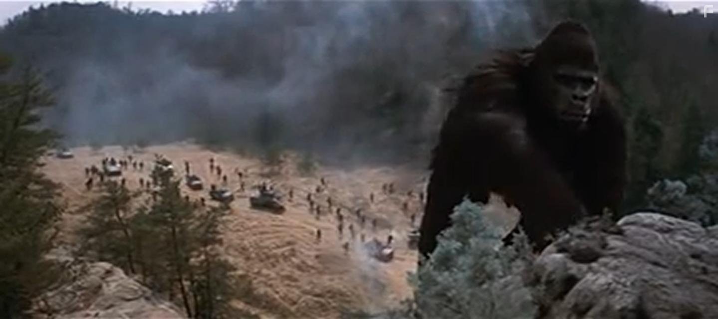 Peter Elliott in Кинг Конг жив (1986)