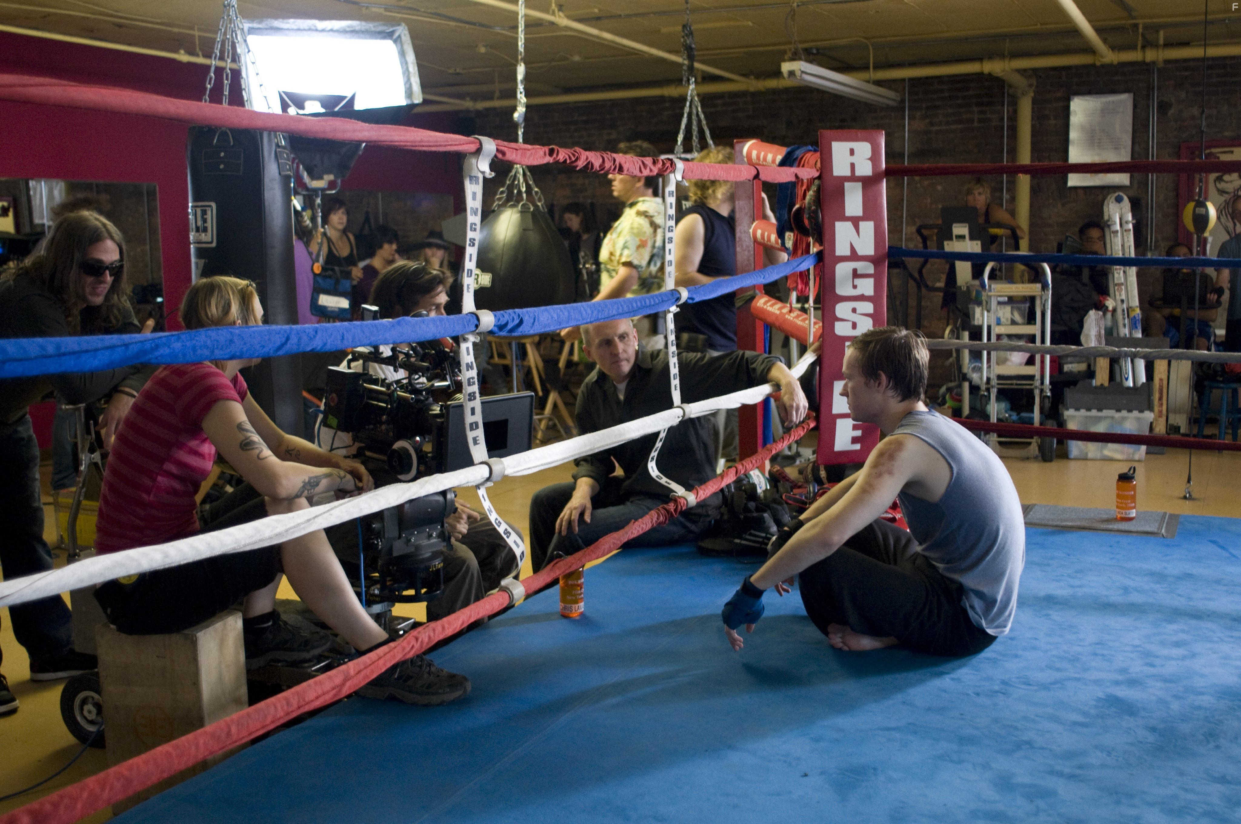 Чyдный мальчик (2010)