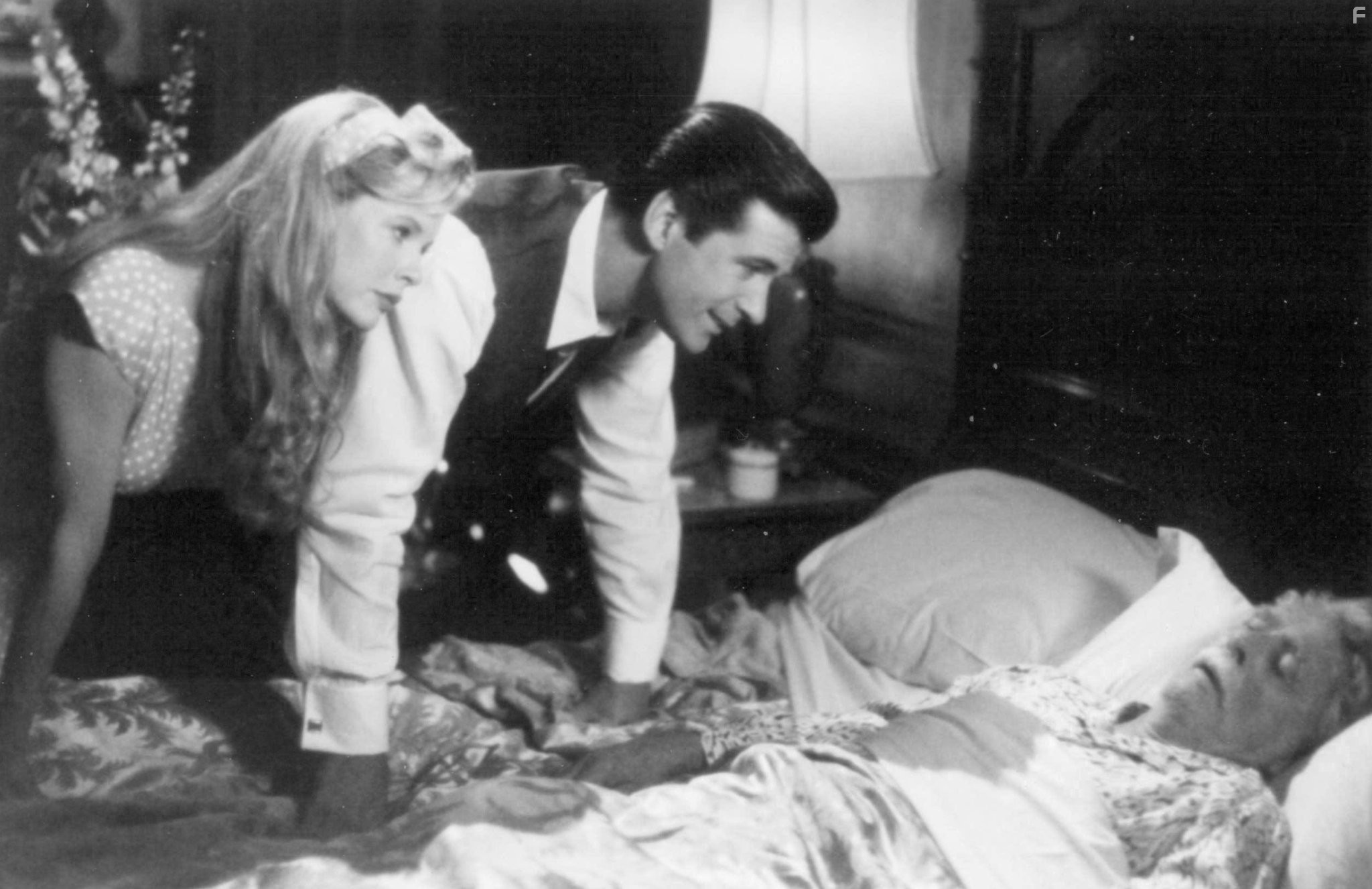 Kim Basinger and Alec Baldwin in Привычка жениться (1991)