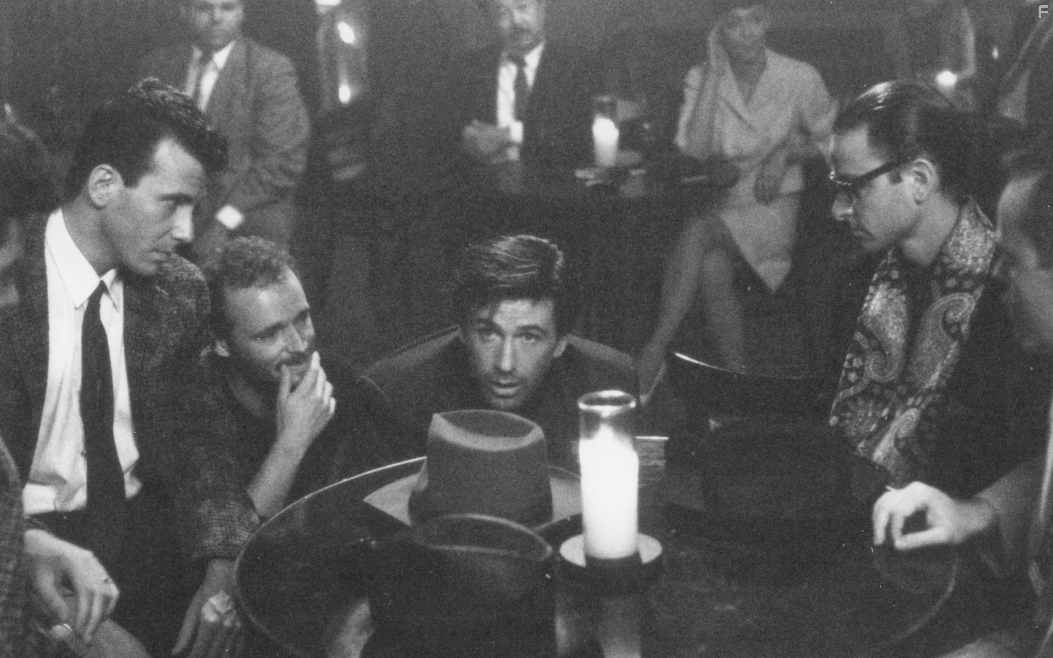 Alec Baldwin, Paul Reiser, Fisher Stevens, and Jerry Rees in Привычка жениться (1991)