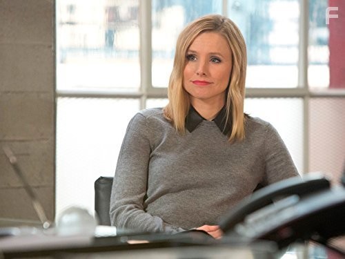 Kristen Bell in Обитель лжи (2012)