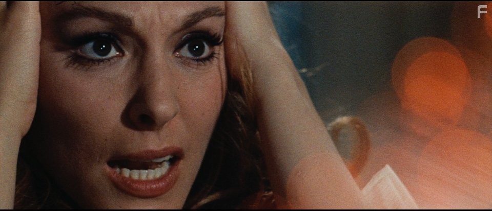 La morte accarezza a mezzanotte (1972)