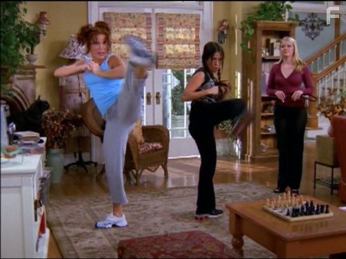 Soleil Moon Frye, Melissa Joan Hart, and Elisa Donovan in Сабрина - маленькая ведьма (1996)