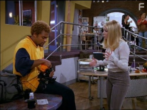 Melissa Joan Hart and Bumper Robinson in Сабрина - маленькая ведьма (1996)