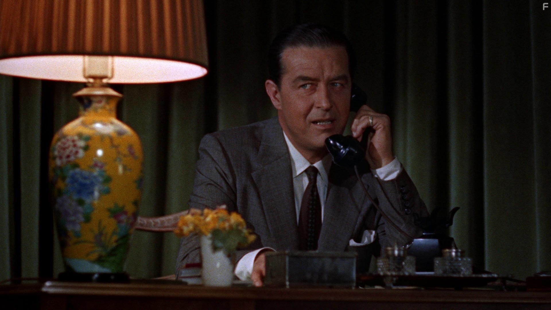 Ray Milland in В случае убийства набирайте 'М' (1954)