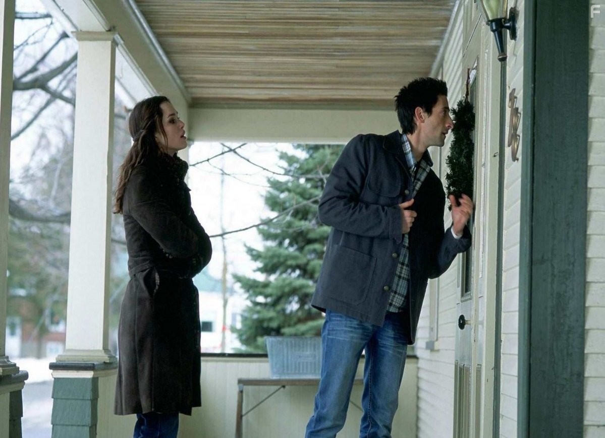 Adrien Brody and Keira Knightley in Пиджак (2005)