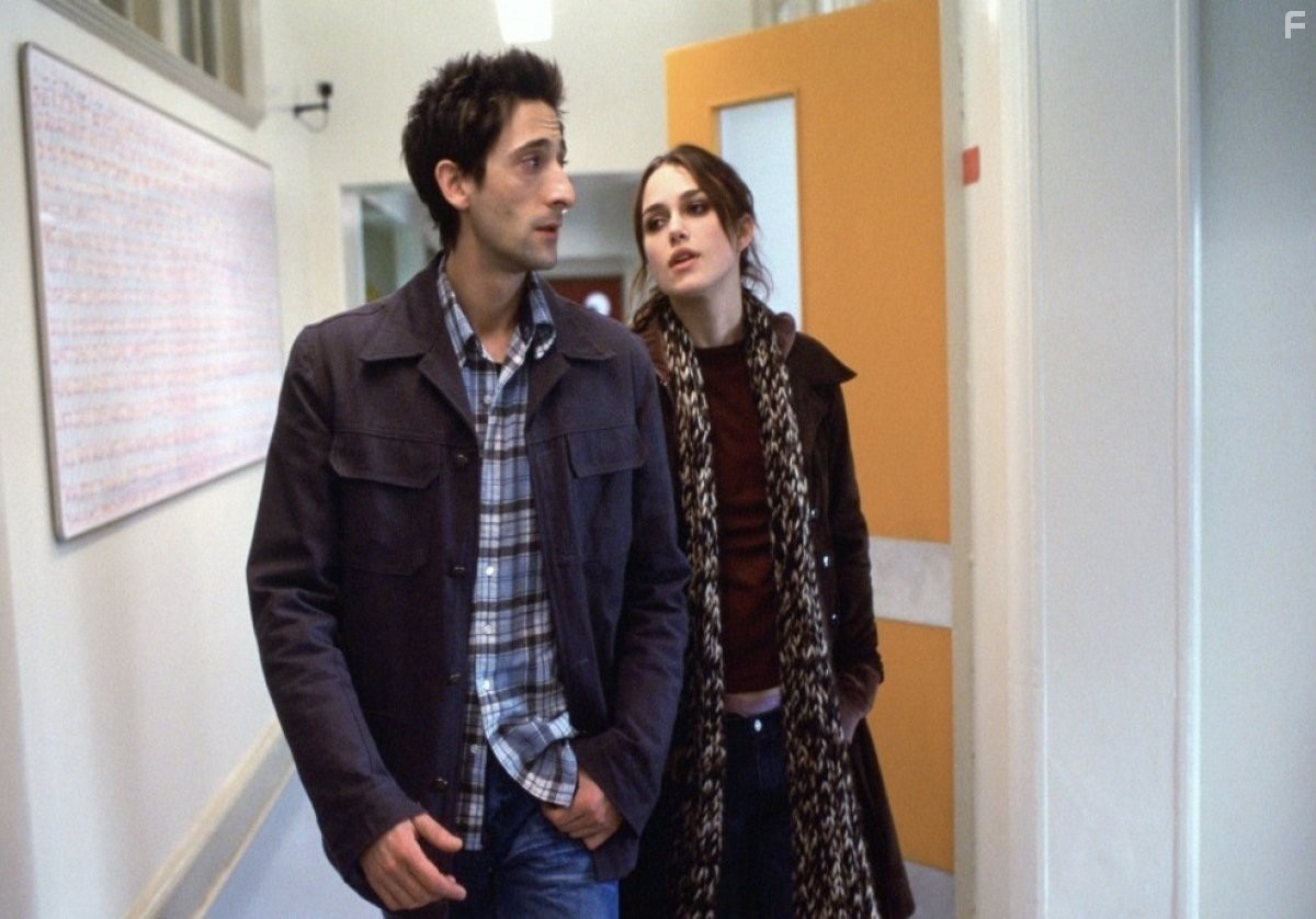 Adrien Brody and Keira Knightley in Пиджак (2005)