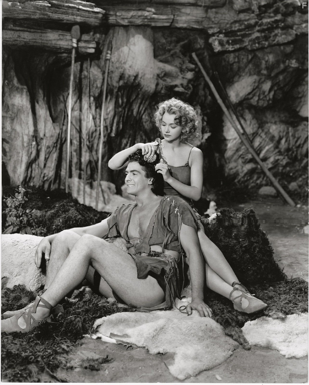 Victor Mature and Carole Landis in One Million B.C. (1940)