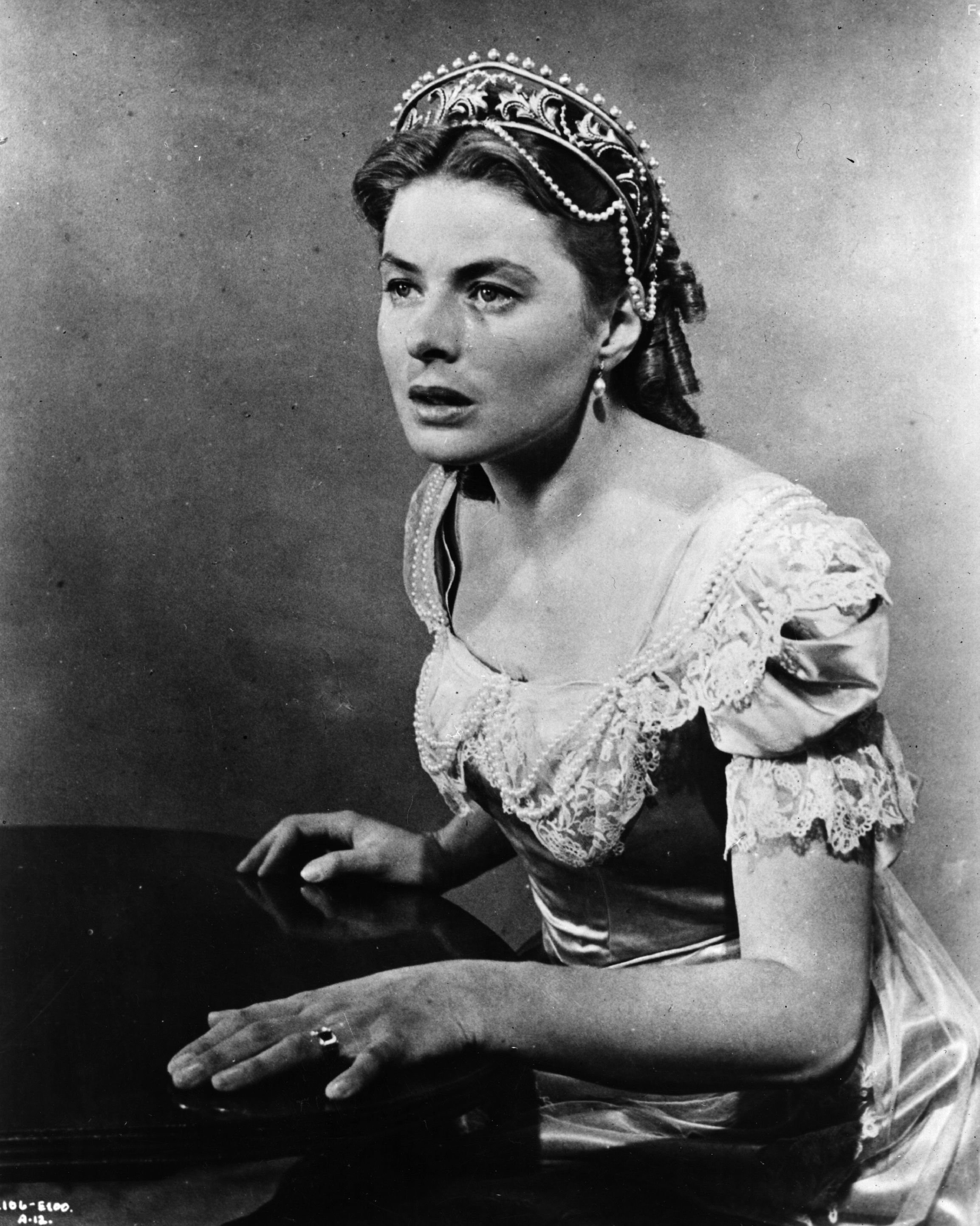 Ingrid Bergman in Под знаком Козерога (1949)