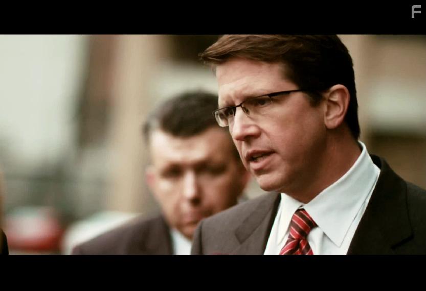 Mark Lanier in Puncture (2011)