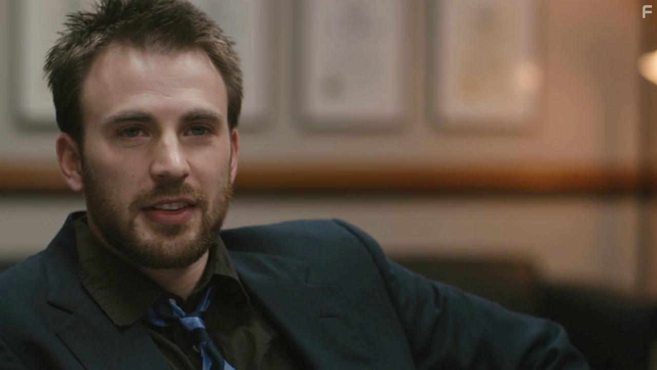 Chris Evans in Puncture (2011)