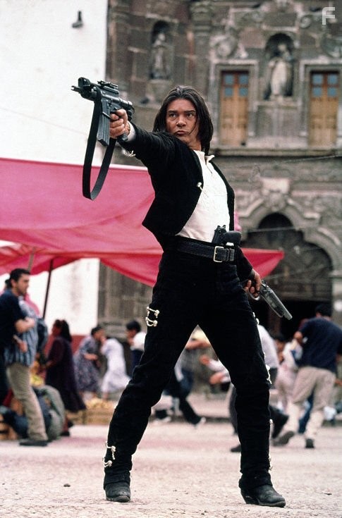 Antonio Banderas in Однажды в Мексике: Отчаянный 2 (2003)