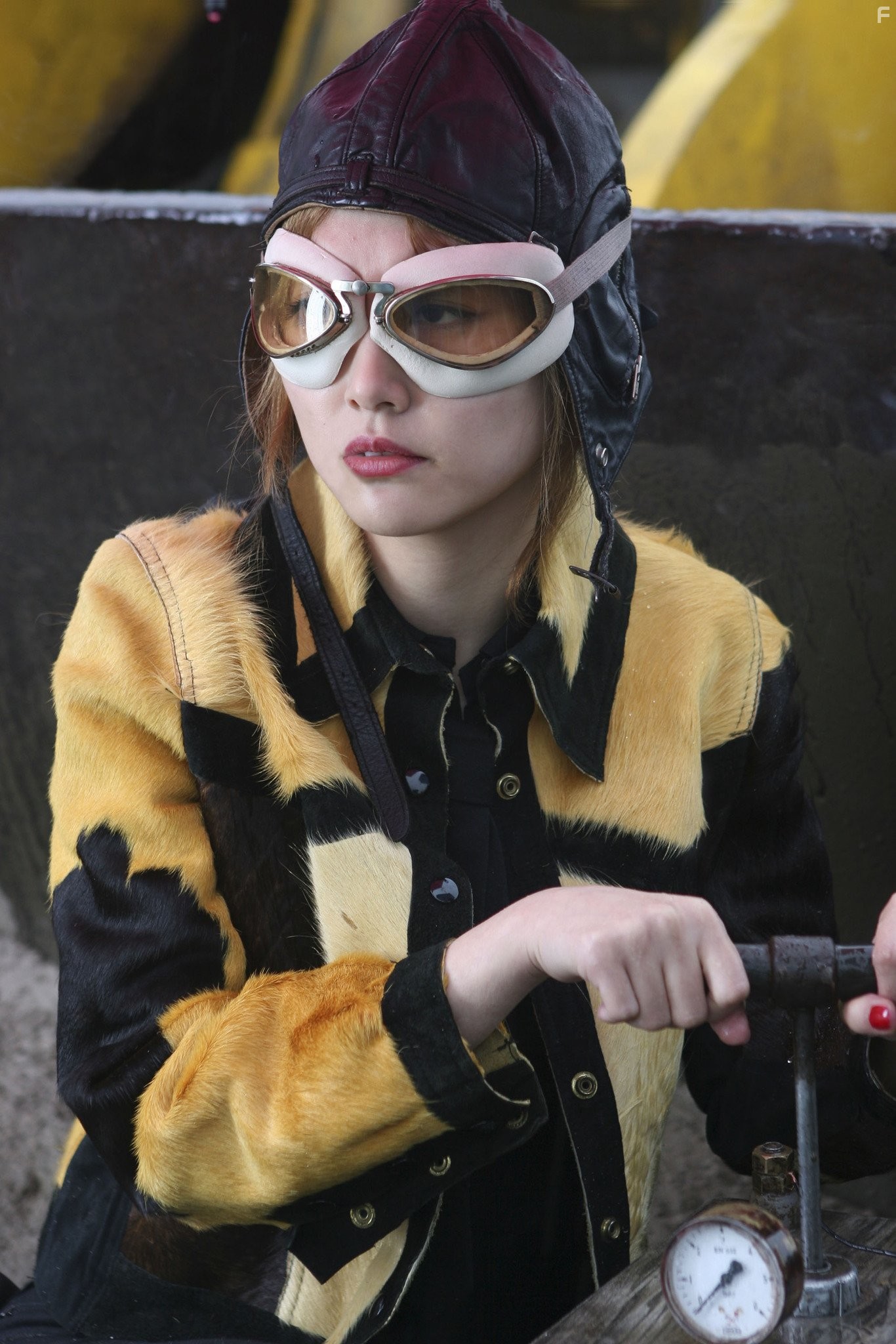 Rinko Kikuchi in Братья Блум (2008)