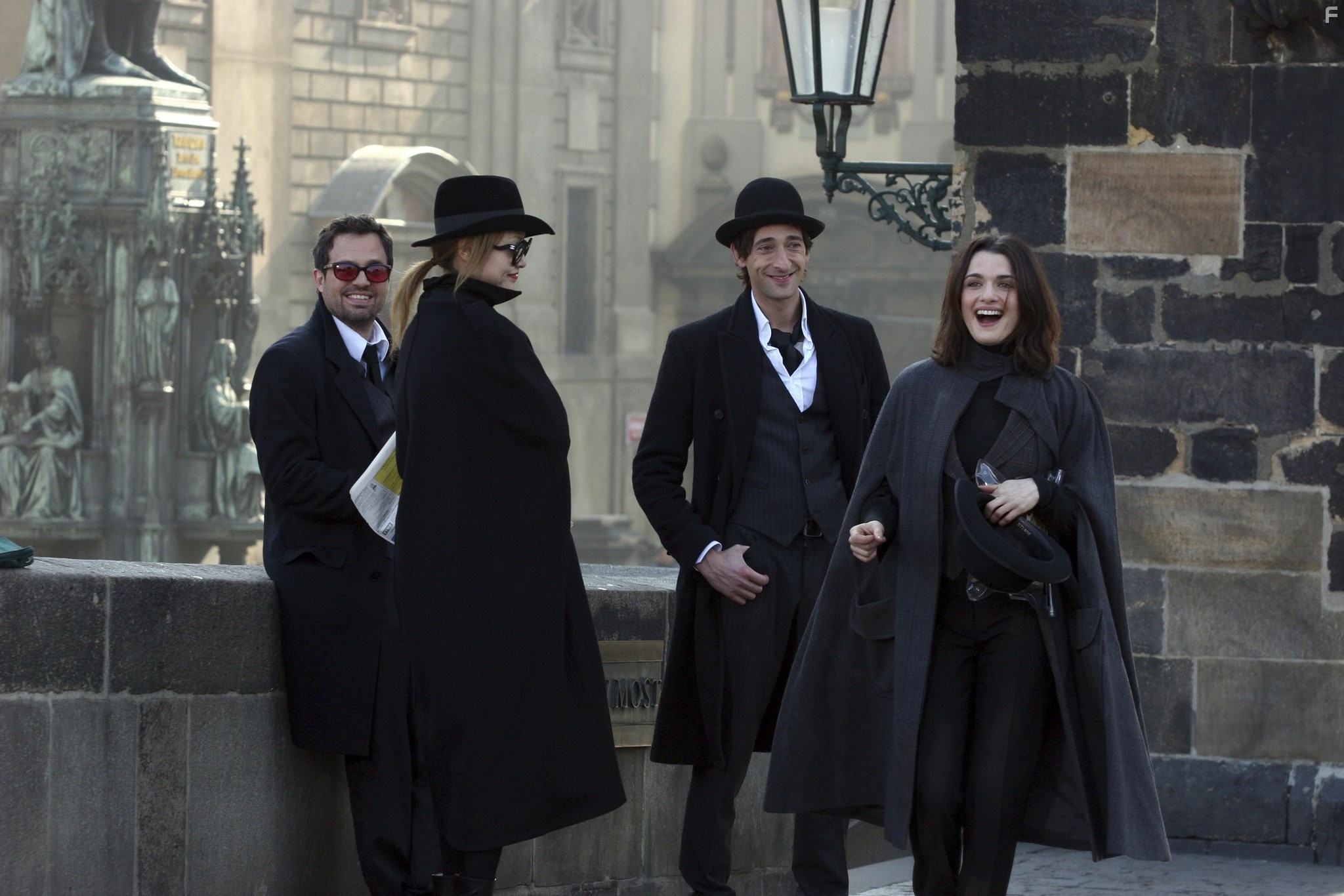 Rachel Weisz, Adrien Brody, Rinko Kikuchi, and Mark Ruffalo in Братья Блум (2008)