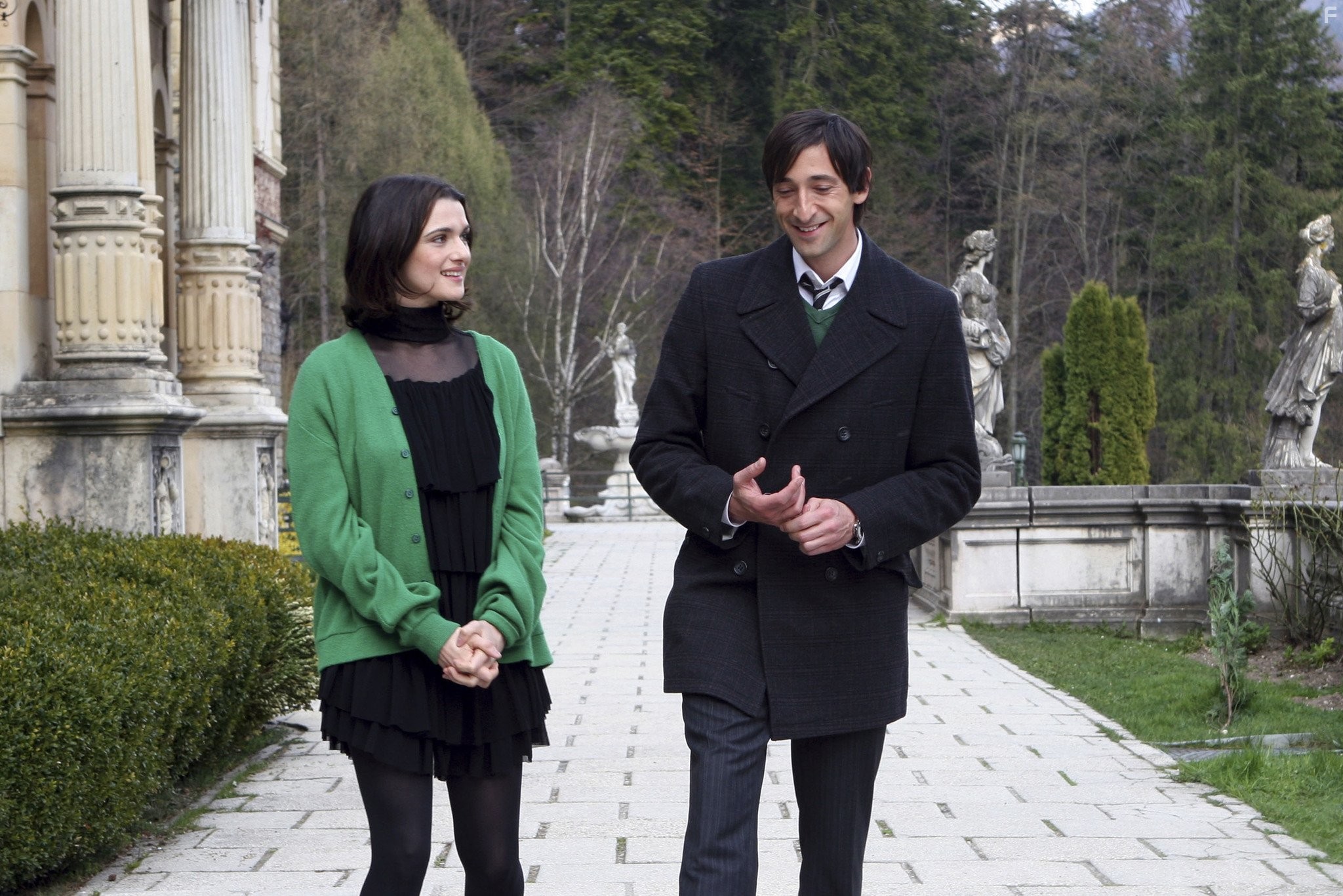 Rachel Weisz and Adrien Brody in Братья Блум (2008)