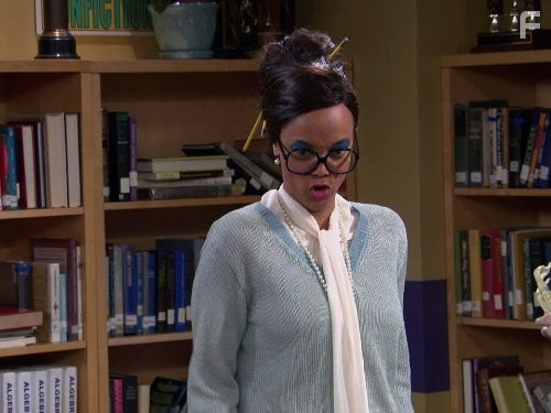 Tyra Banks in Танцевальная лихорадка (2010)