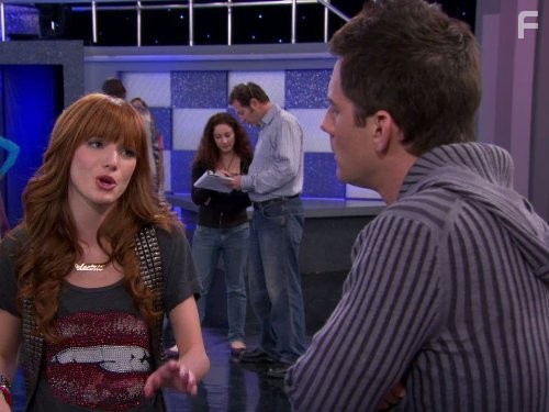 R. Brandon Johnson and Bella Thorne in Танцевальная лихорадка (2010)