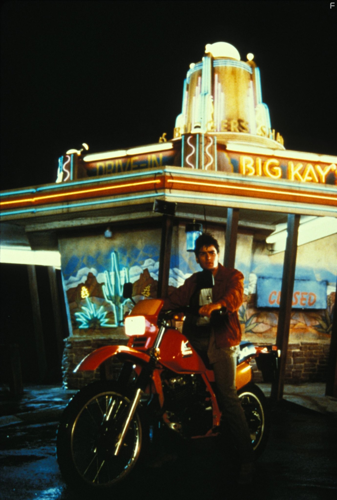 Charlie Sheen in Дух мщения (1986)