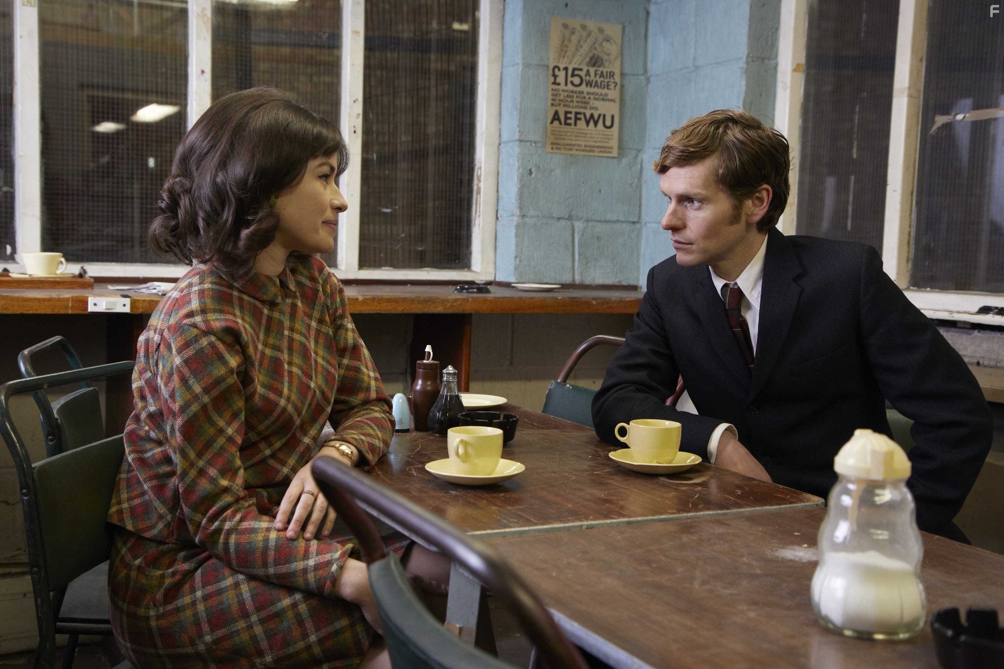 Shaun Evans and Maimie McCoy in Молодой Морс (2012)