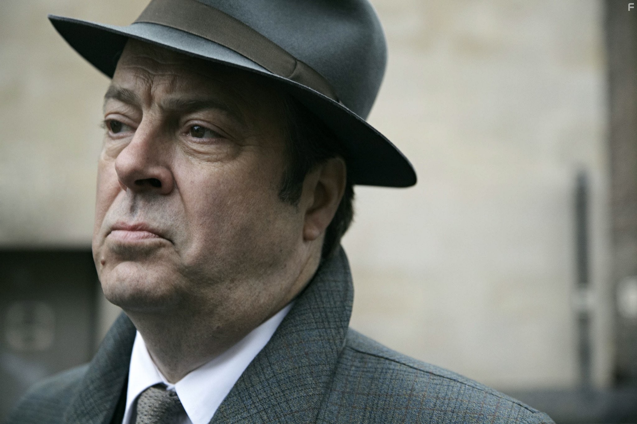 Roger Allam in Молодой Морс (2012)