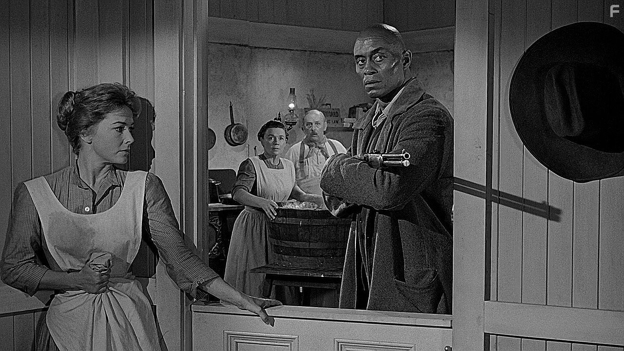 Woody Strode in Человек, который застрелил Либерти Вэланса (1962)
