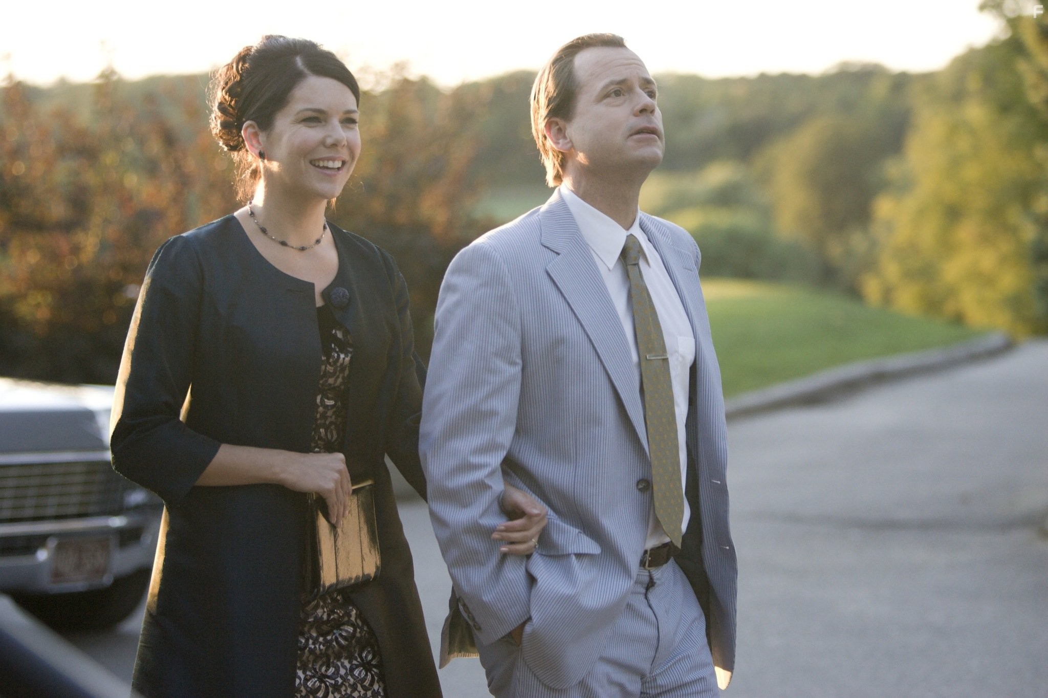 Greg Kinnear and Lauren Graham in Проблеск гениальности (2008)