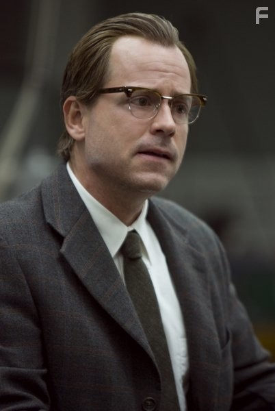 Greg Kinnear in Проблеск гениальности (2008)