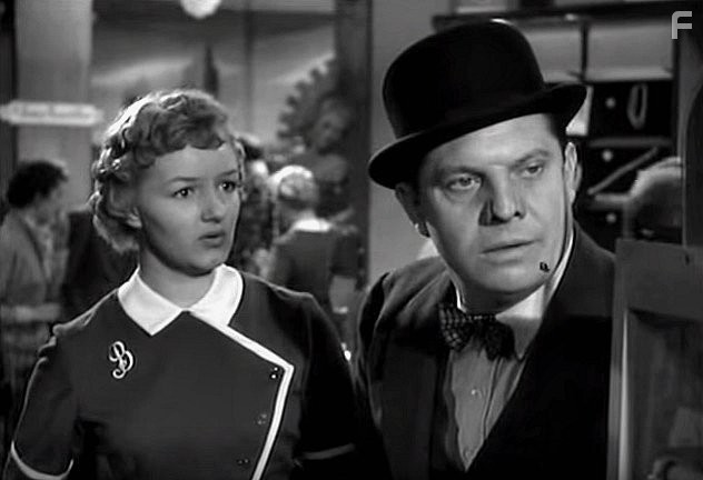 Michael Brennan and Joan Sims in Trouble in Store (1953)