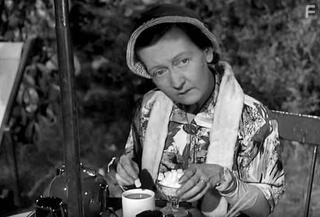 Esma Cannon in Trouble in Store (1953)
