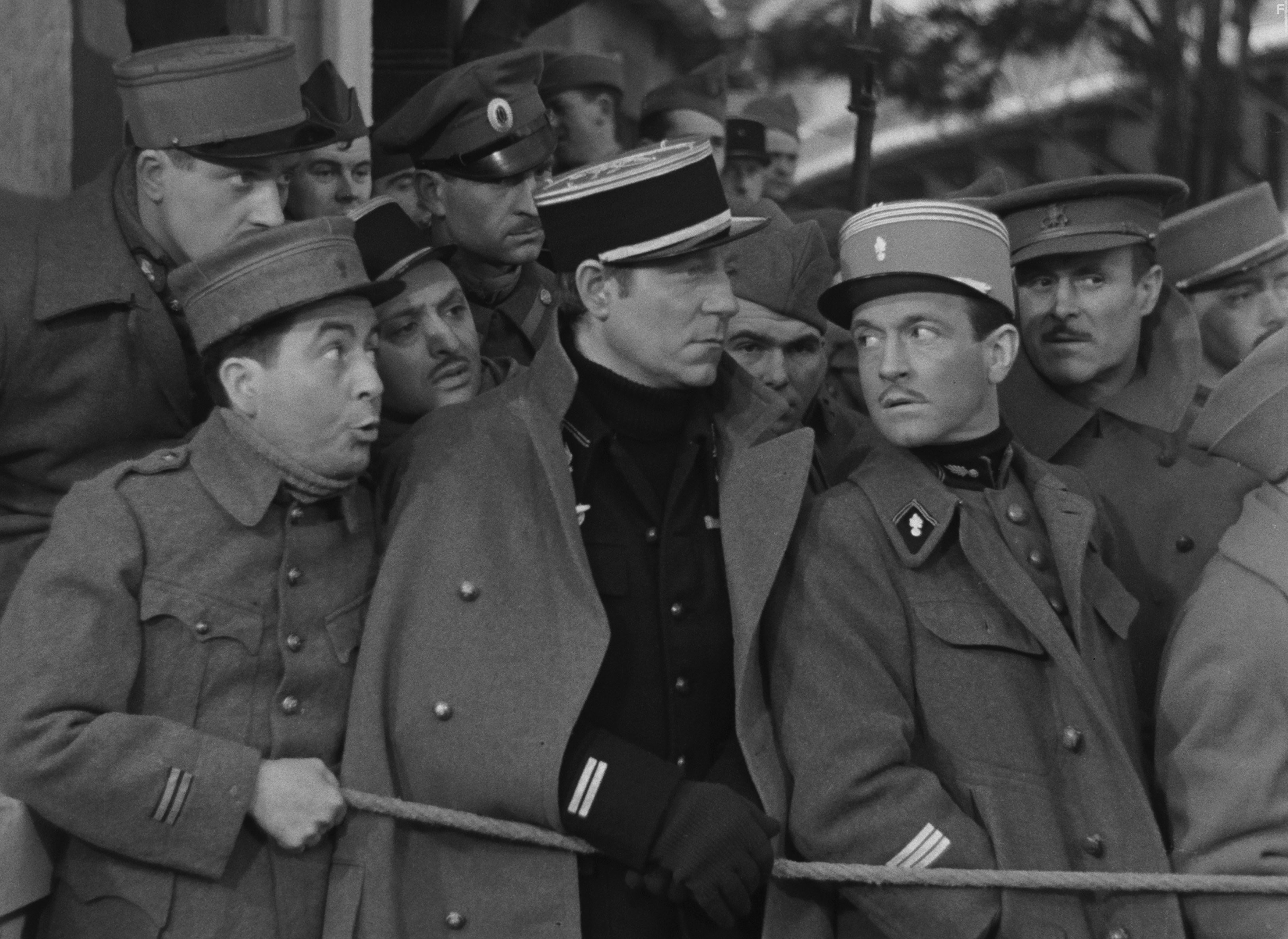 Julien Carette, Marcel Dalio, Pierre Fresnay, and Jean Gabin in Yeликая иллюзия (1937)