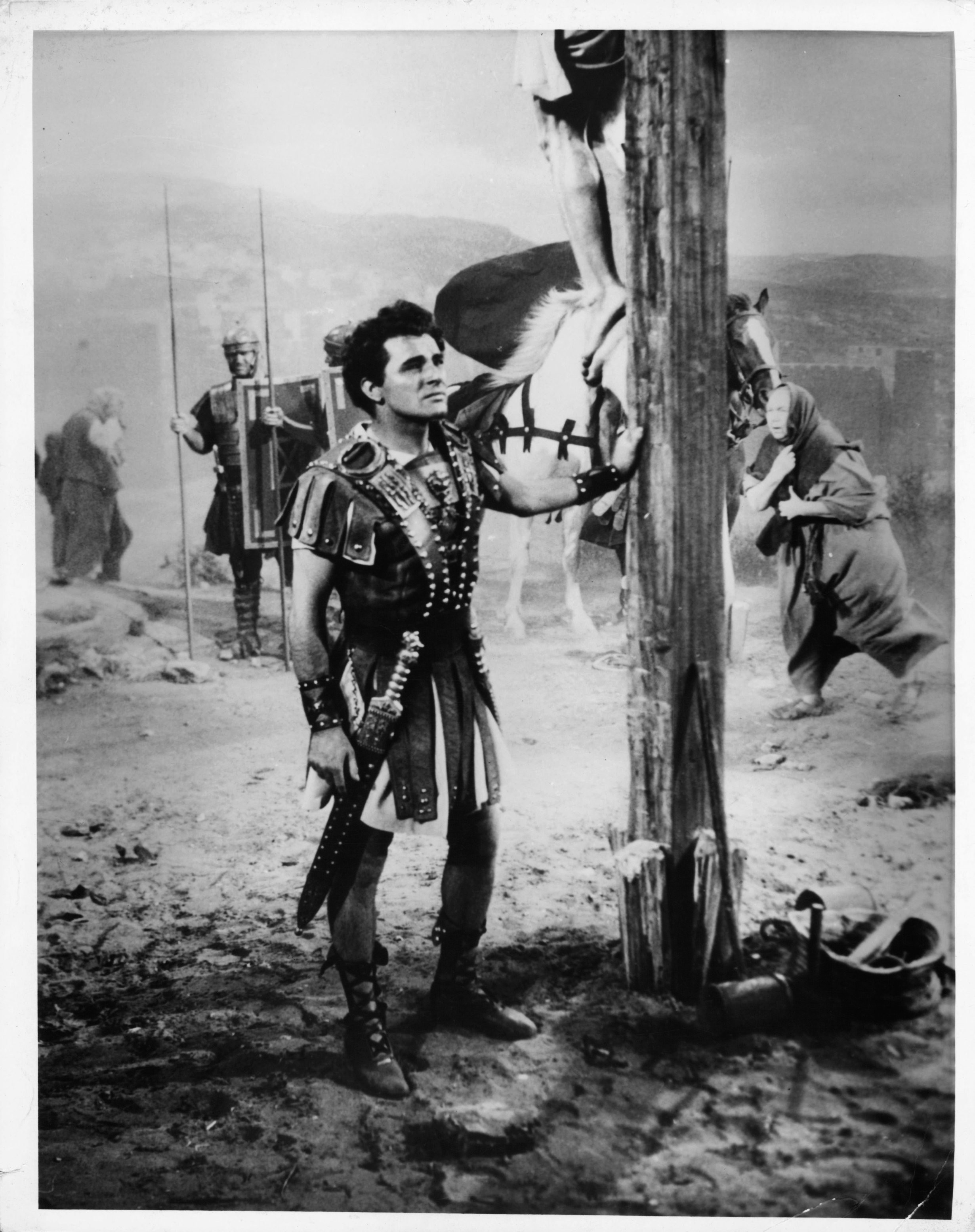 Richard Burton in Плащаница (1953)