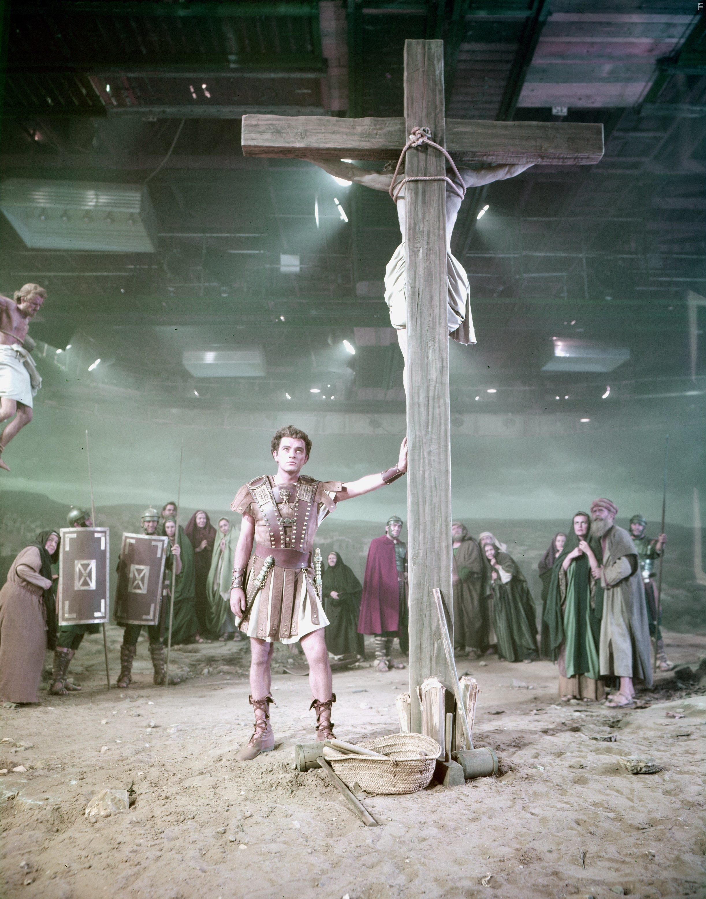 Richard Burton in Плащаница (1953)