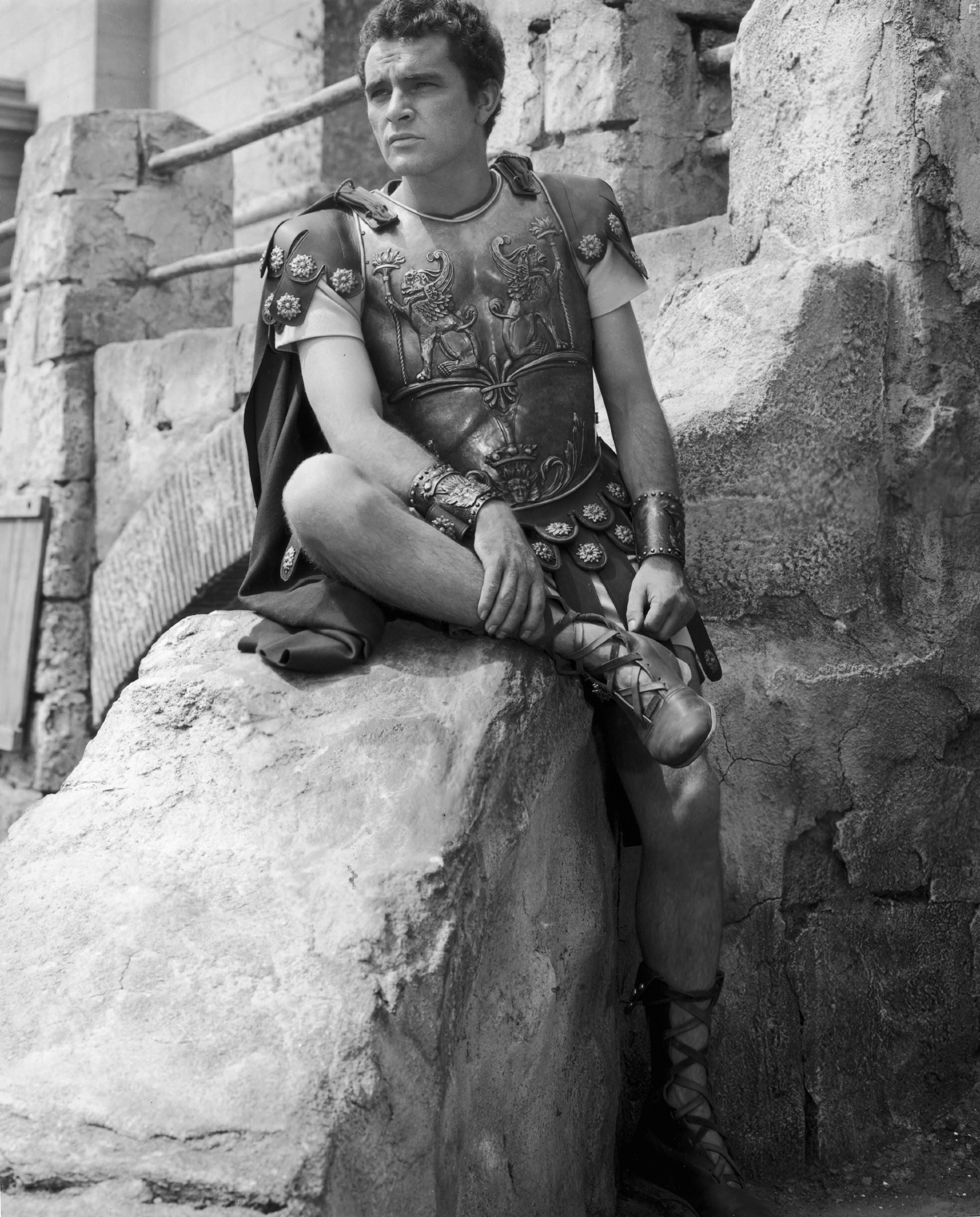 Richard Burton in Плащаница (1953)