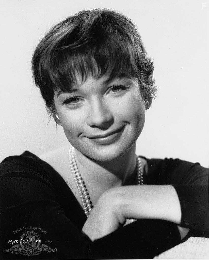 Shirley MacLaine in Квартира (1960)