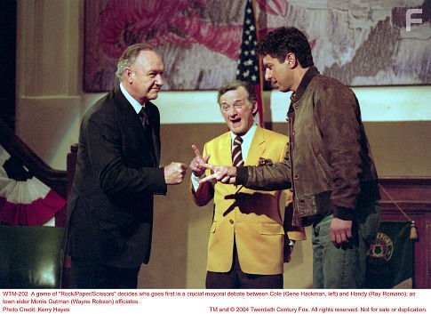 Gene Hackman, Ray Romano, and Wayne Robson in Добро пожаловать в Музпорт (2004)