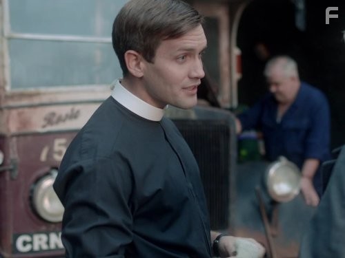 Jack Ashton in Вызовите акушерку (2012)