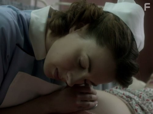 Jessica Raine in Вызовите акушерку (2012)