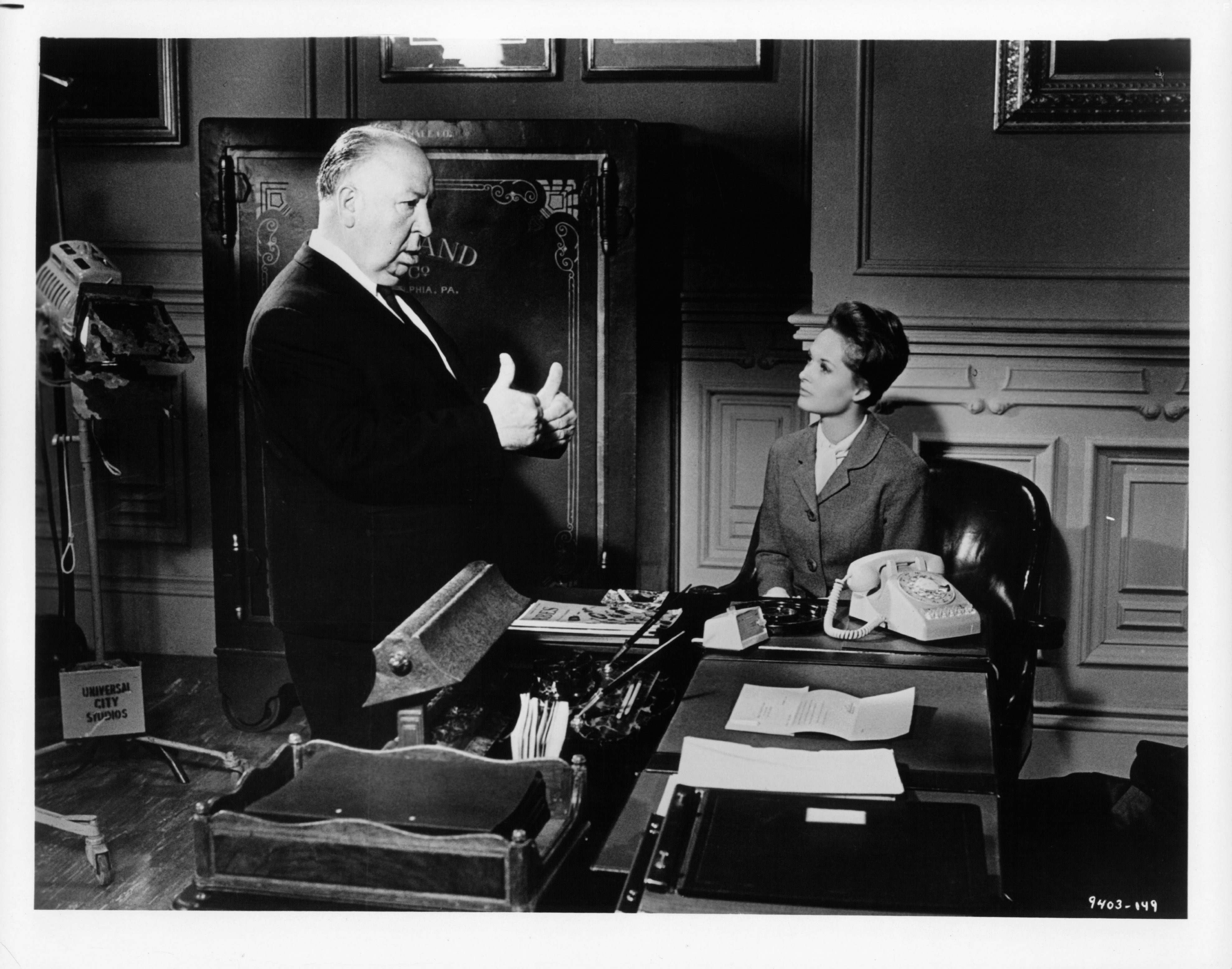 Alfred Hitchcock and Tippi Hedren in Марни (1964)