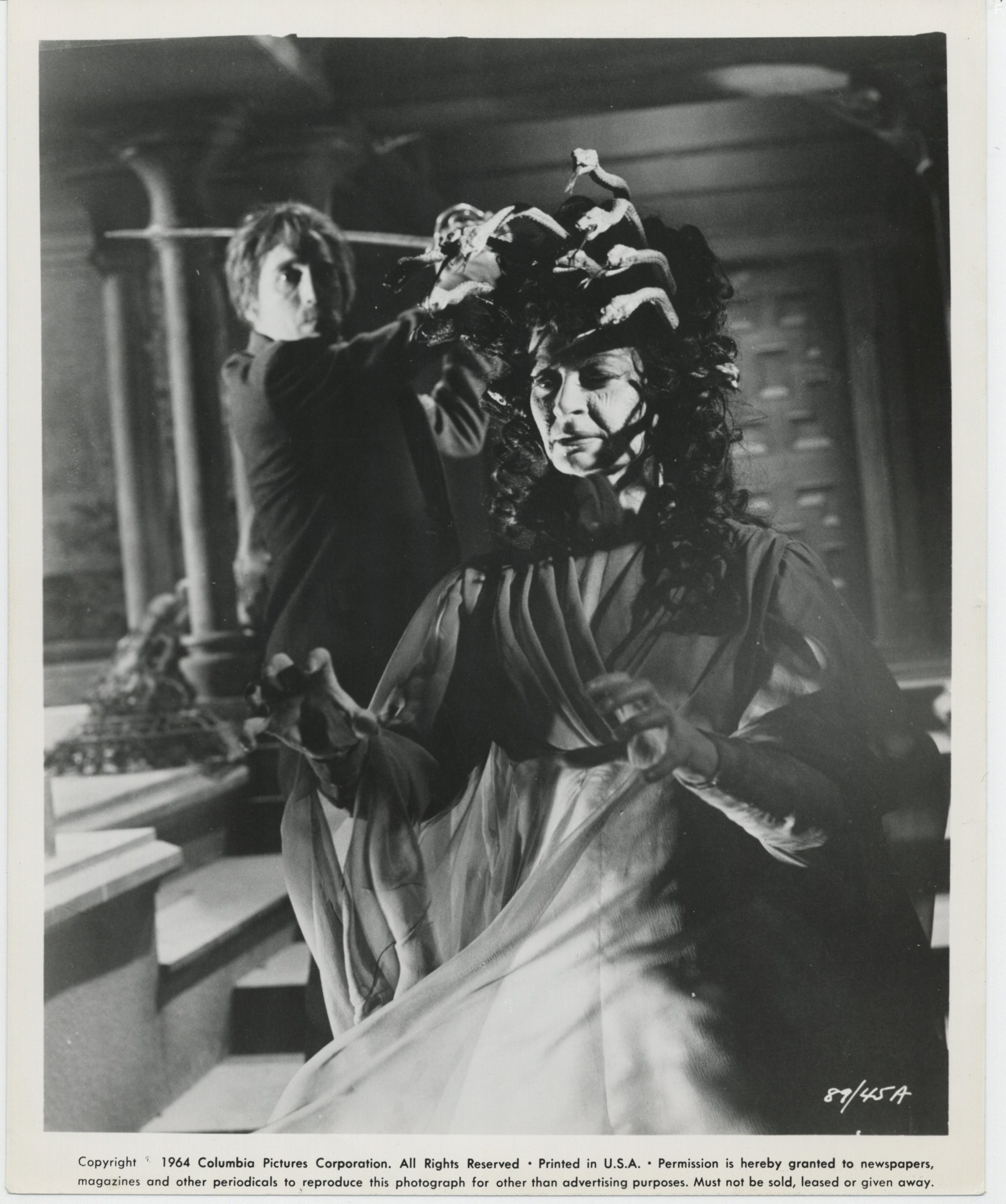 Christopher Lee and Prudence Hyman in Горгона (1964)