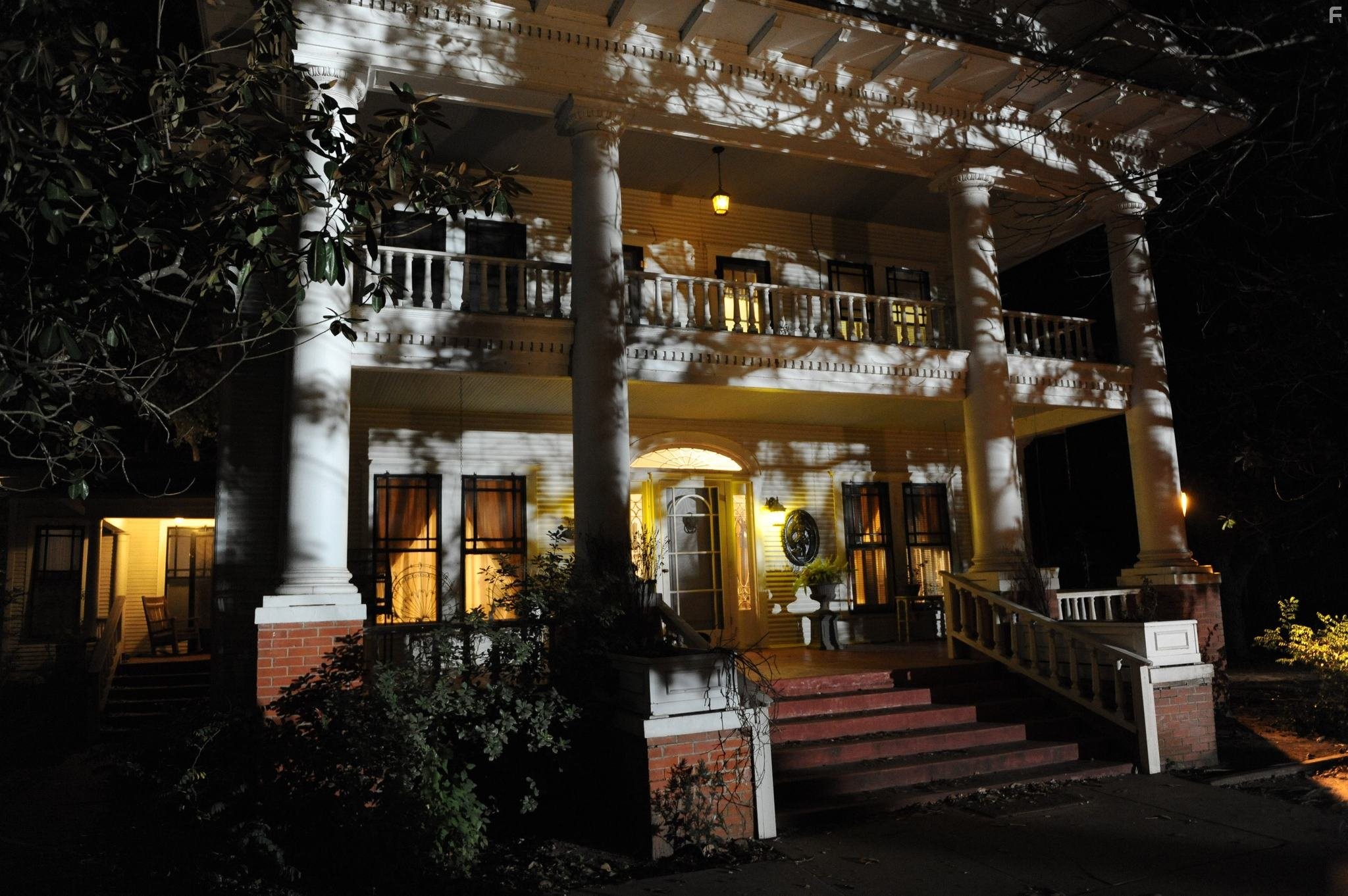 Сквозь тьму