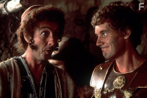 Eric Idle and Michael Palin in Жизнь Брайана по Монти Пайтон (1979)