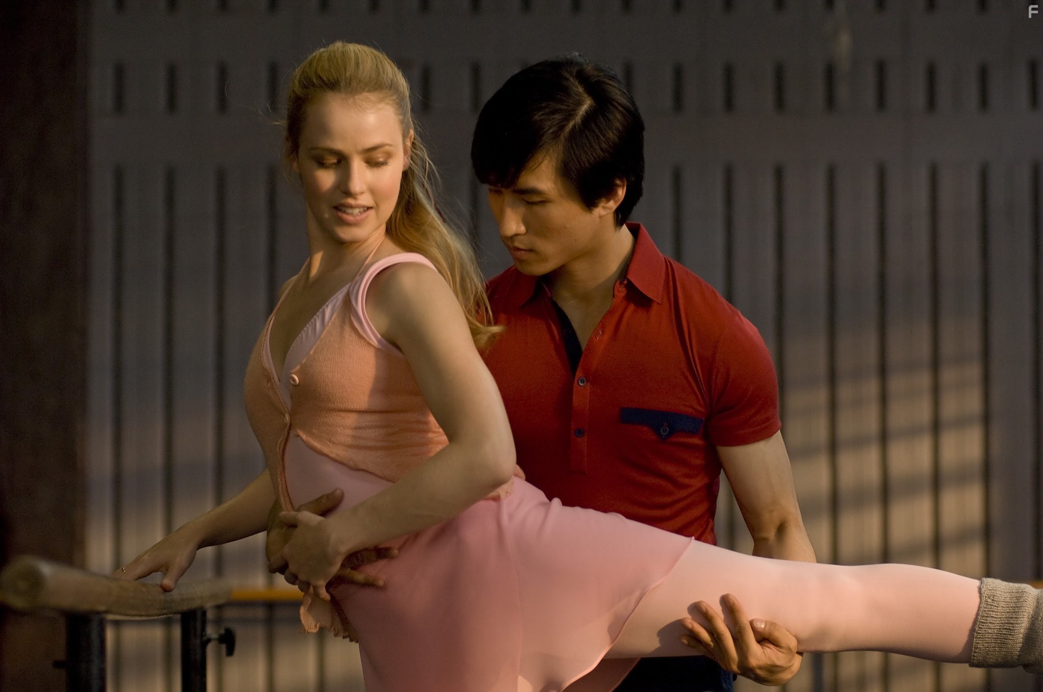 Amanda Schull in Последний танцор Мао (2009)