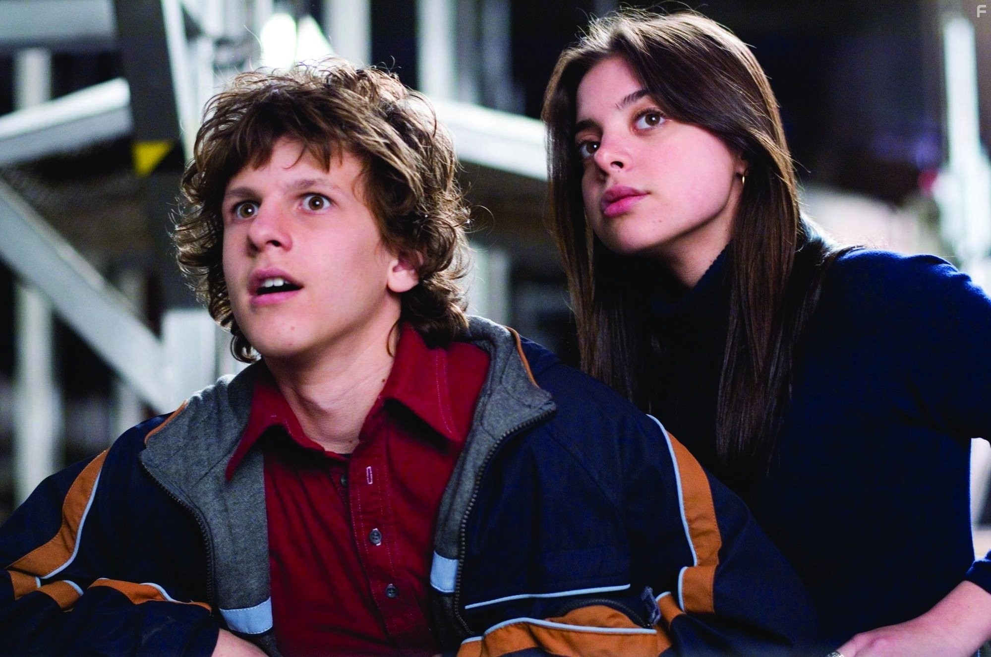 Dyllan Christopher and Gia Mantegna in Дети без присмотра (2006)