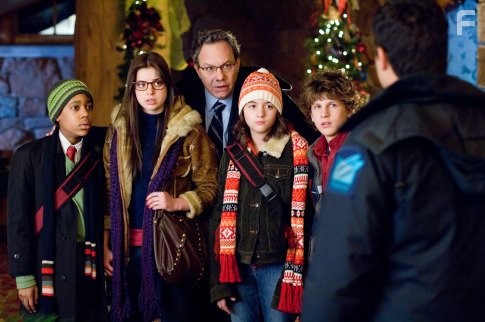 Wilmer Valderrama, Lewis Black, Dyllan Christopher, Quinn Shephard, Gia Mantegna, and Tyler James Williams in Дети без присмотра (2006)