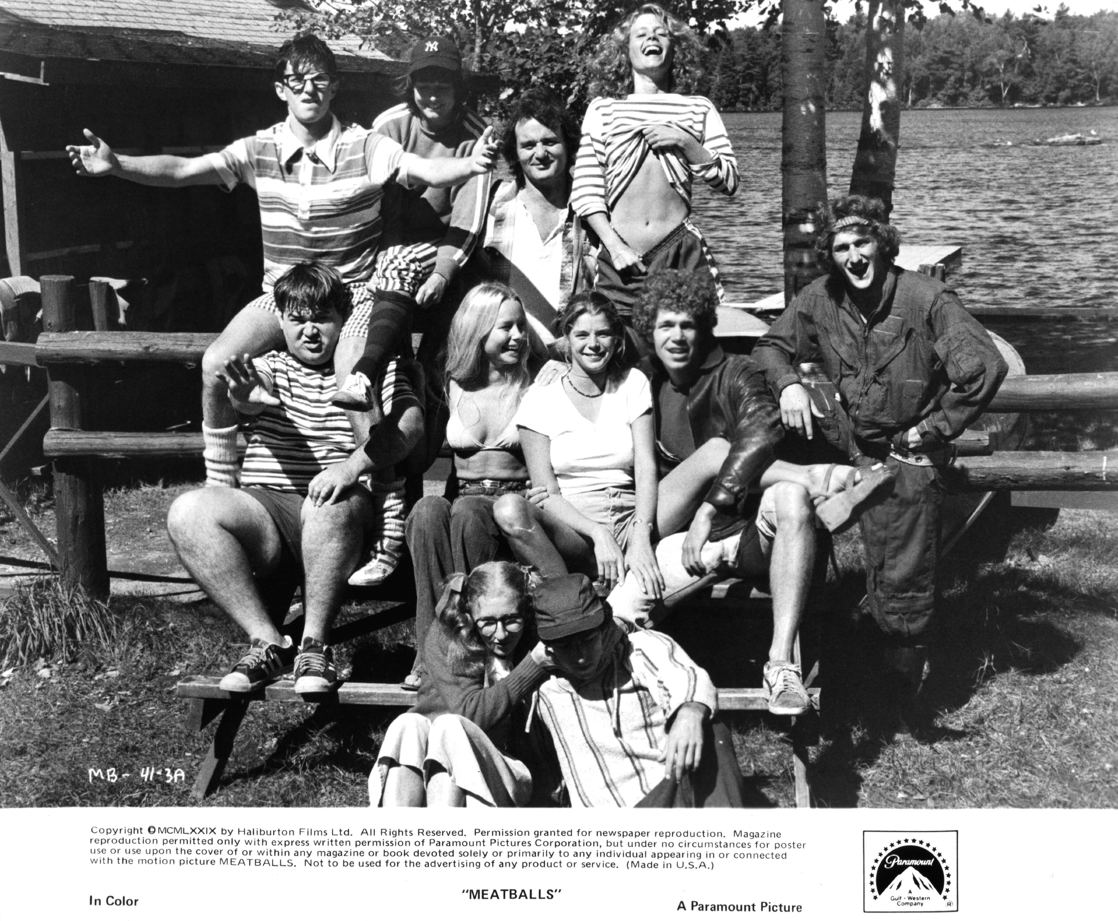 Bill Murray, Matt Craven, Jack Blum, Norma Dell'Agnese, Russ Banham, Kristine DeBell, Cindy Girling, Todd Hoffman, Keith Knight, Margot Pinvidic, and Sarah Torgov in Фрикадельки (1979)