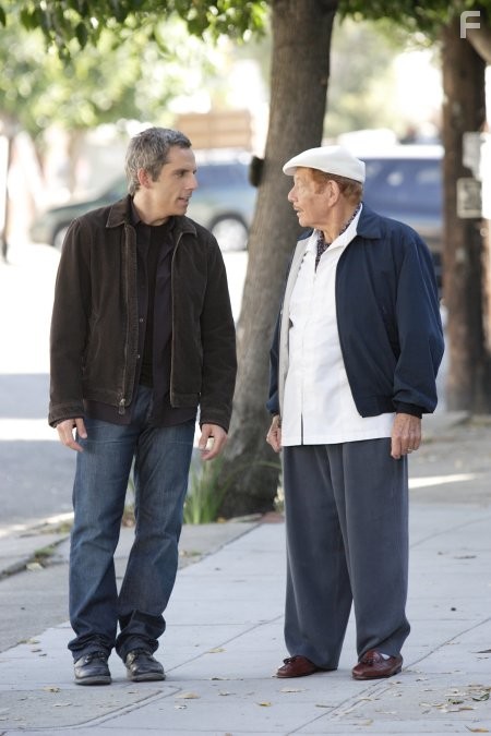 Ben Stiller and Jerry Stiller in Девушка моих кошмаров (2007)