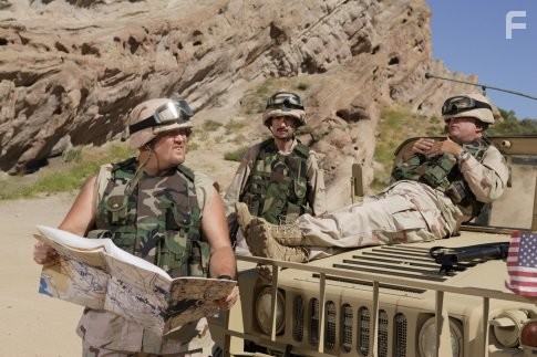 Bill Engvall, DJ Qualls, and Larry the Cable Guy in Операция 'Дельта фарс' (2007)